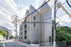 フォセット志村坂上